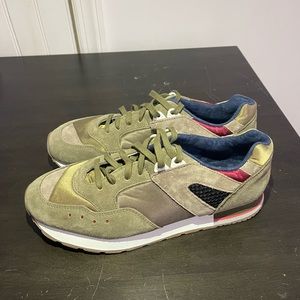 REPRODUCTION OF FOUND
DESCRIPTION. FRENCH MILITARY T
ESTABLISH THE DATE. 1990s